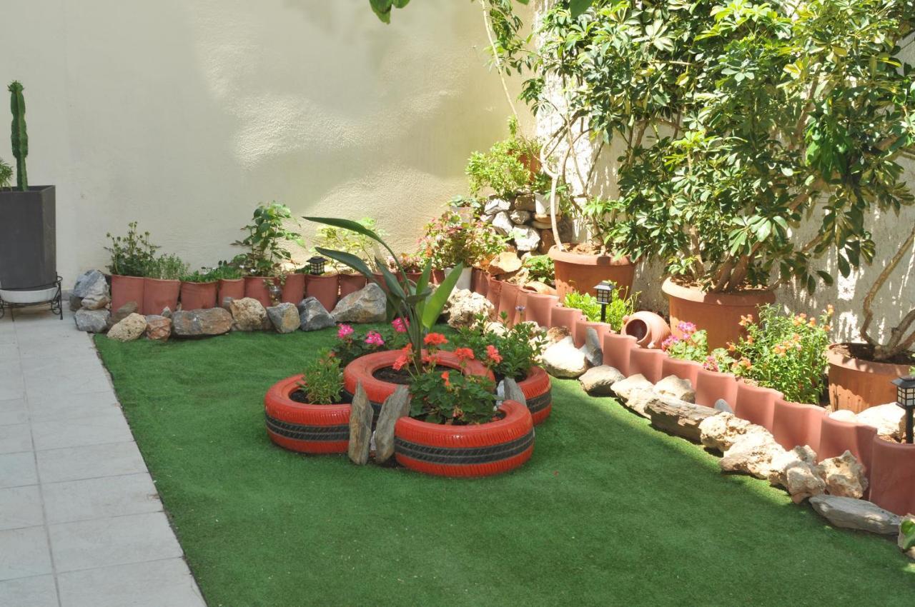 Demi'S Garden Near The Metro Of Athens Apartment Exterior photo